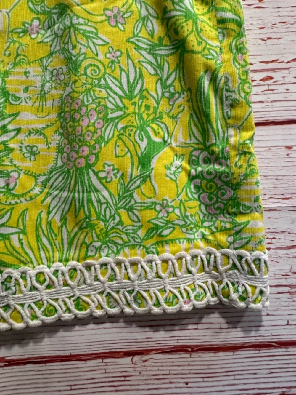Lilly Pulitzer Lavender Skirt in Crazy Cat House Sz 4